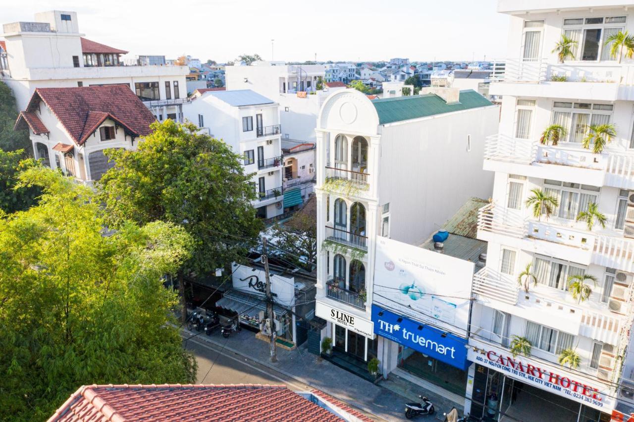 Sline Hotel Hue Esterno foto